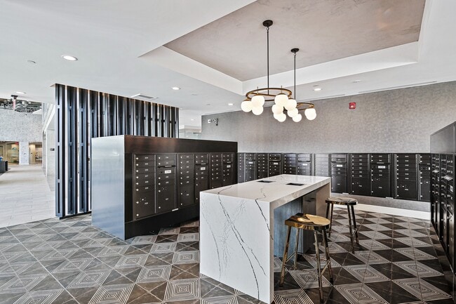 Mailroom & Secure Package Storage
