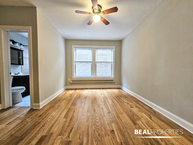 Photo - 511 W Melrose St Condo Unit 1 bed
