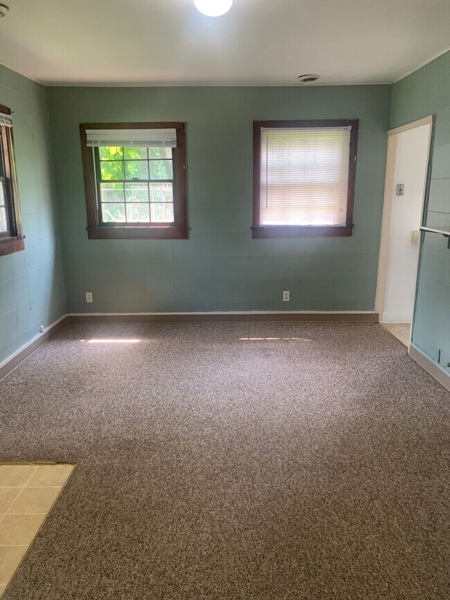 Photo - 712.5 East Cottage Grove Avenue Unidad 712.5 E. Cottage Grove Ave