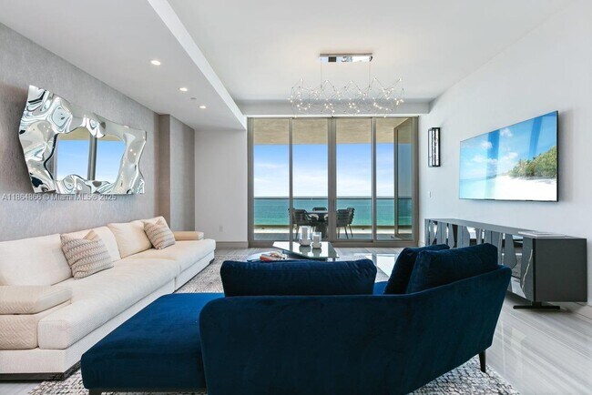 Photo - 17901 Collins Ave Unidad 703