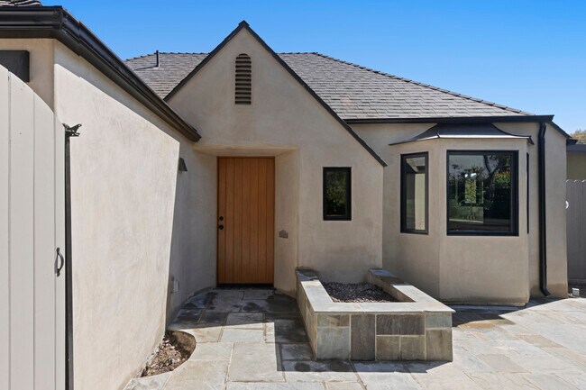 Photo - 2244 Talmadge St