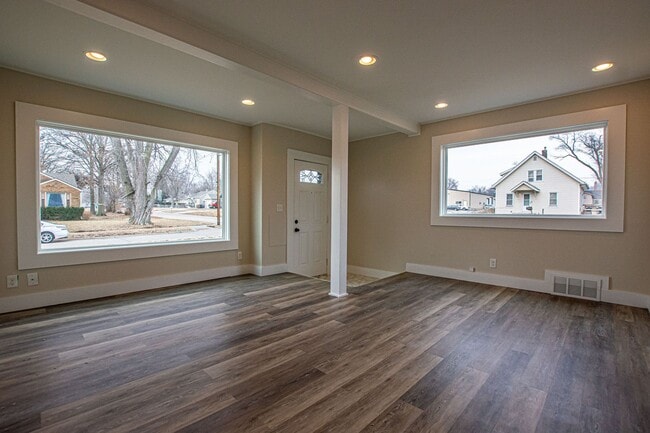 Photo - Super Cool and Unique 4 Bedroom / 1 Bath Home in Bellevue near Offut!