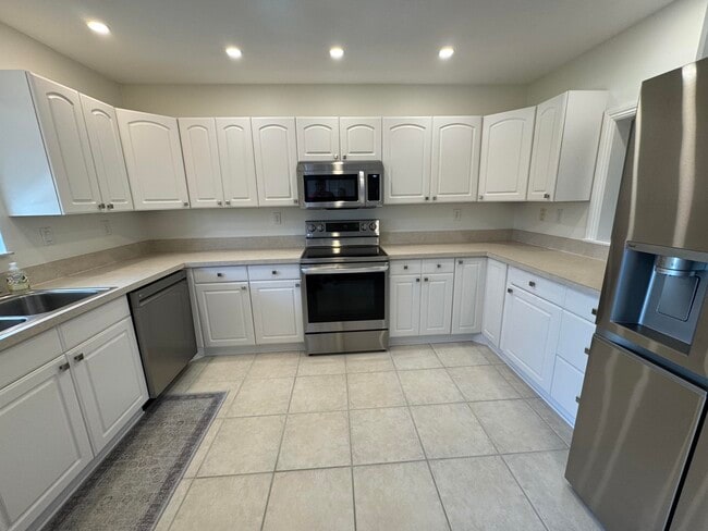 Building Photo - 300 N Hwy A1A Unit 305h Rental