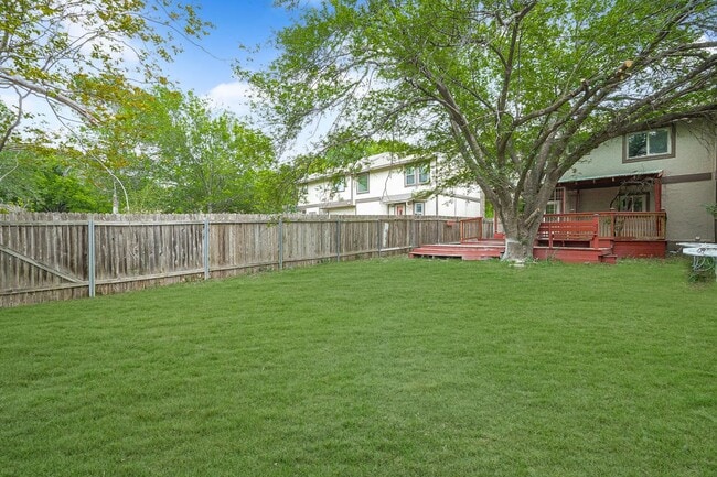 Building Photo - 12215 Stoney Crossing Rental