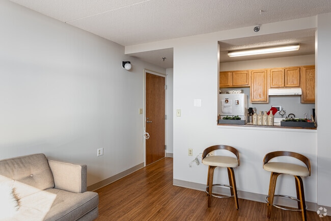 1BR, 1BA
