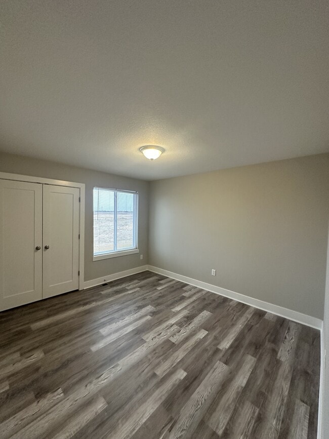 Photo - 16303 W Lynndale St