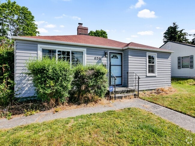 Building Photo - 2 Bed and 1 Bath Charming Single-Family Ho... Rental