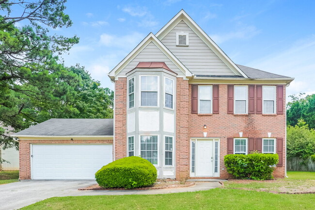 Building Photo - 375 Birchmere Close SW