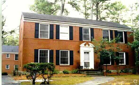 Photo - 3669 Peachtree Rd NE