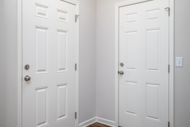 Photo - 246 Brownstone Loop