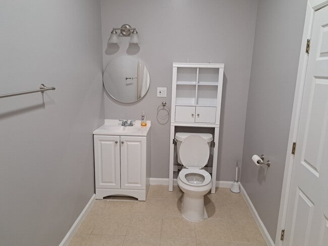 Photo - Coyer Rd #B Unit B