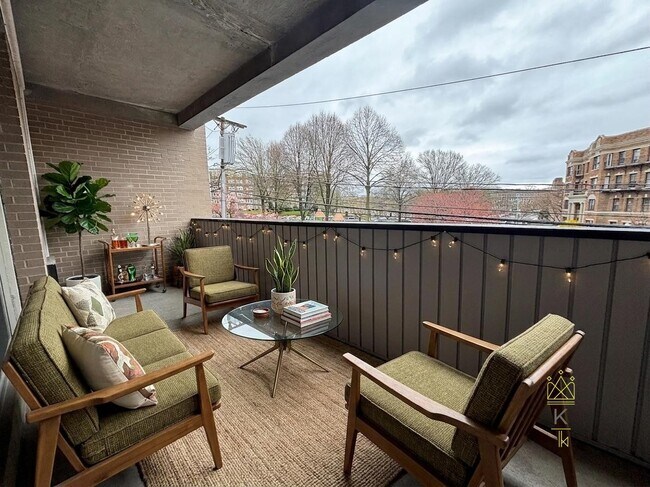 Photo - 125 Chiswick Rd Unidad 208