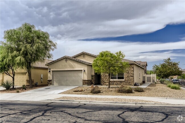 Building Photo - 184 Crested Creek Ave Rental