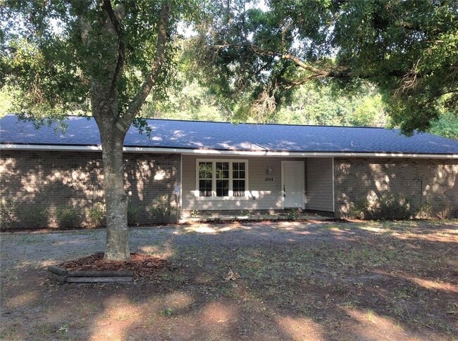 Building Photo - 5914 Whispering Pines Rd