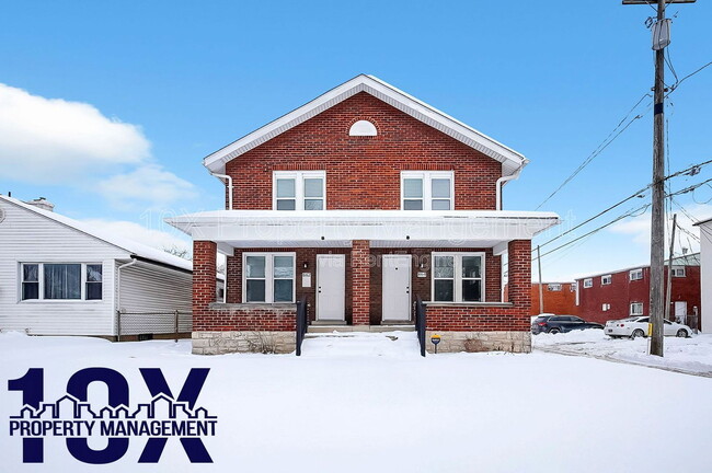 Building Photo - 864 Fairwood Ave