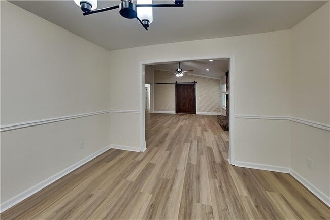 Photo - 1110 Lake Dr
