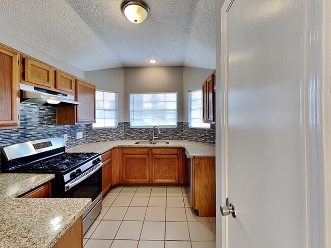 Photo - 5110 Fox Hollow Blvd