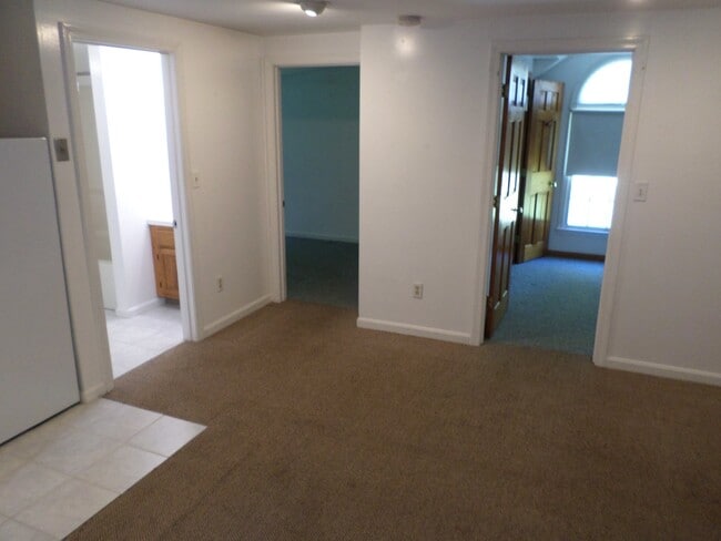Photo - 188 Flaggy Meadow Rd