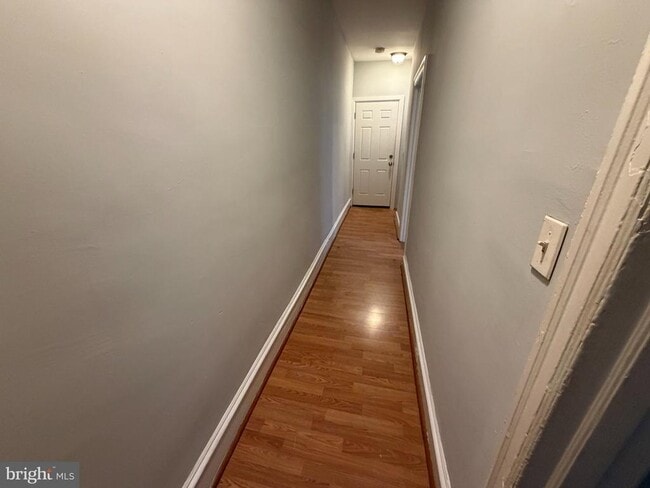 Photo - 1420 68th Ave