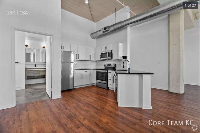 Building Photo - Renovated West 7th Street Loft For Rent Unit 102