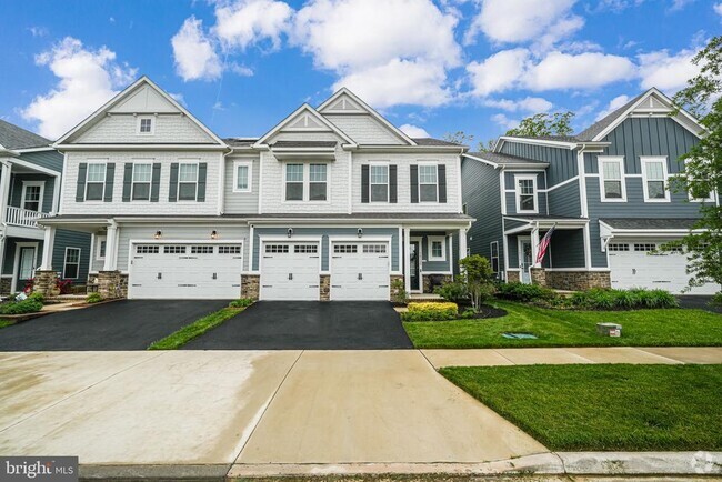 Building Photo - 18120 Moss Gdn Rd Rental