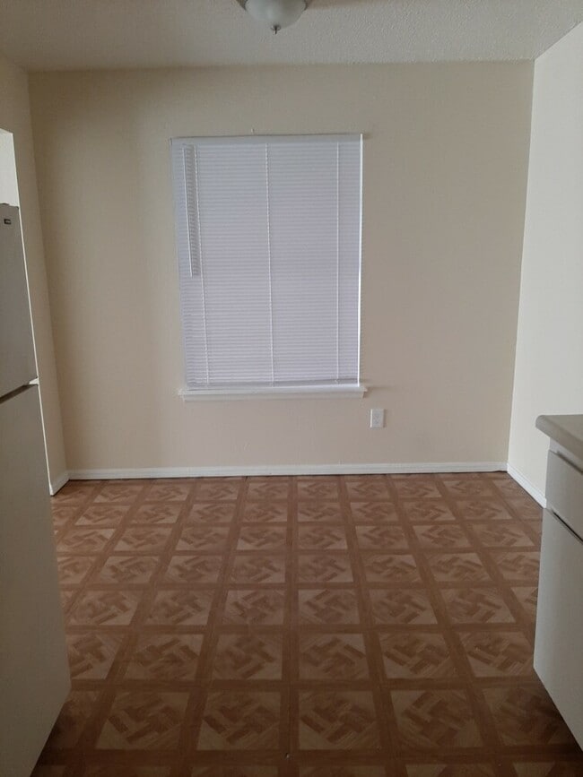 Photo - Pine Ridge Apartments