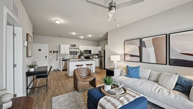 Building Photo - Springs at Locust Grove