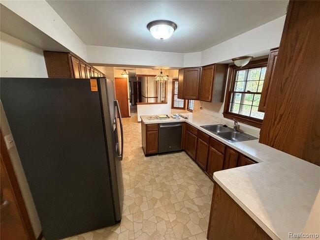 Photo - 23095 Beck Rd