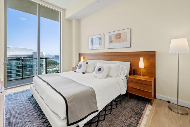 Photo - 2655 S Bayshore Dr Unit 1906