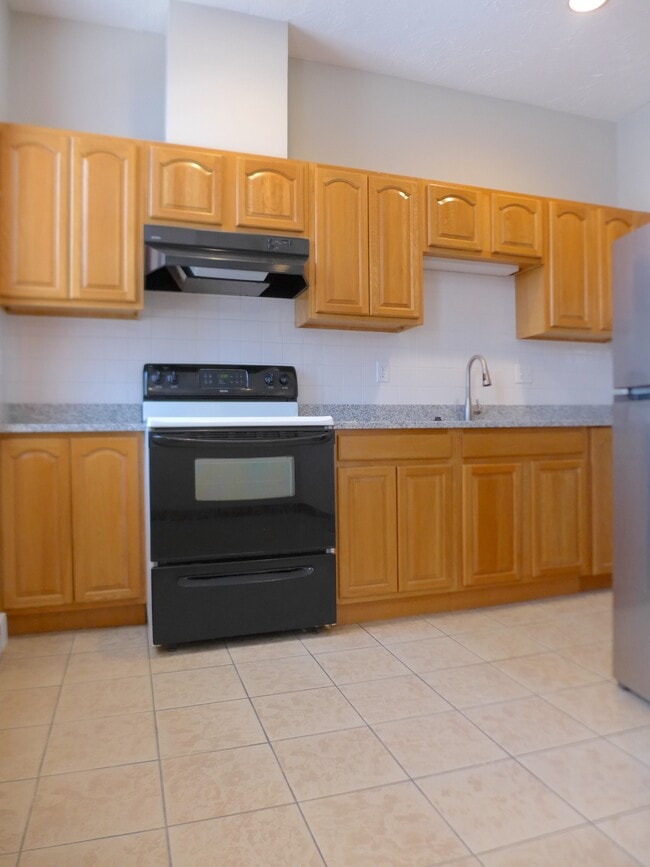 Photo - 79 Hudson St