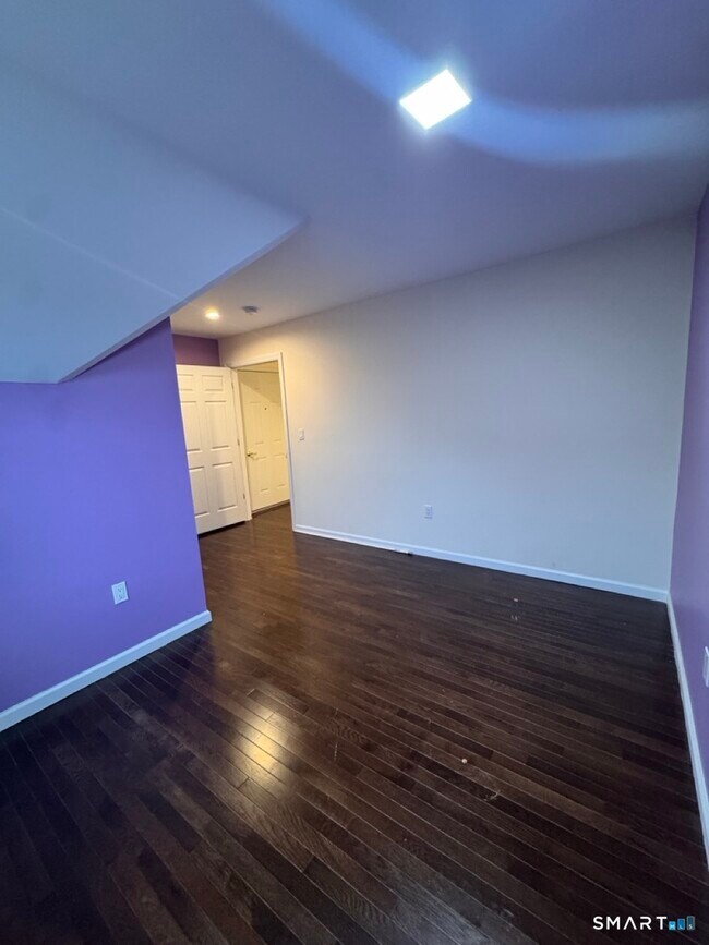 Photo - 18 Soundview Ave Unidad 3