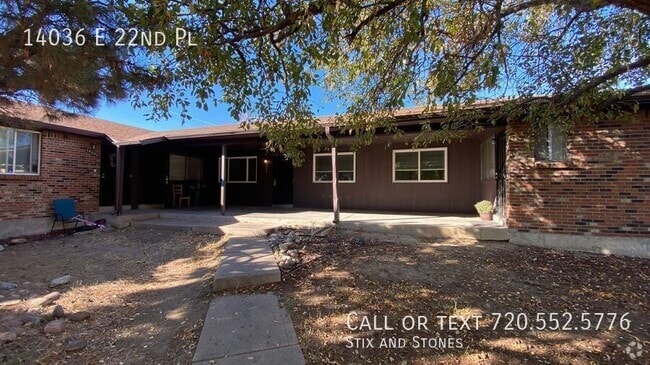 Building Photo - Newly Renovated 3-Bed, 1.5-Bath in Aurora,... Rental