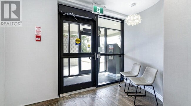 Photo - 1219 Dundas St W Unité 307