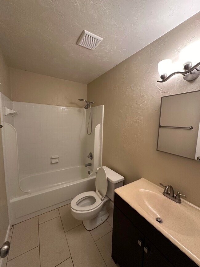 Photo - 1071 Ocala Rd