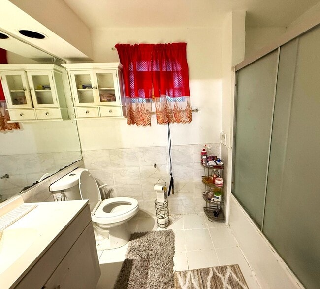 Photo - 1826 W Pratt Blvd