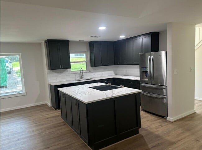 Photo - 371 Carriage Trail