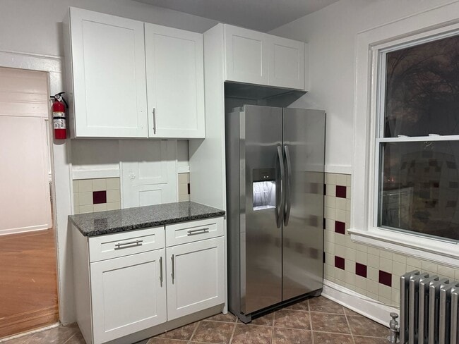 Photo - 108-110 Grand Ave. Unit Apt. 2L