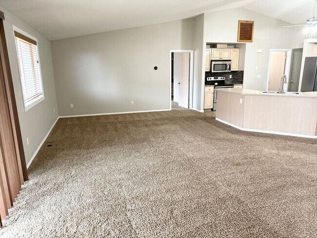 Photo - Charming One-Level Ranch in Peaceful Battle Ground Neighborhood