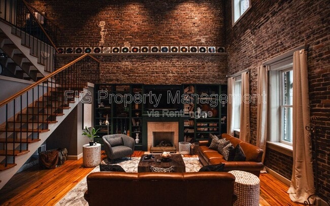 Photo - 415 W Depot Ave