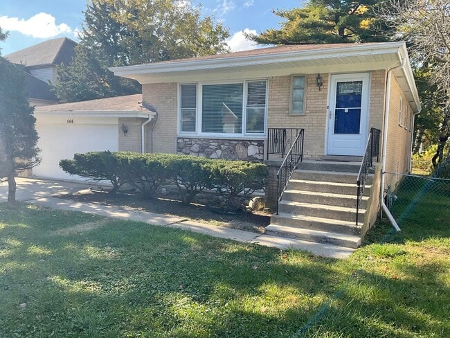 Photo - 566 N Howard Ave