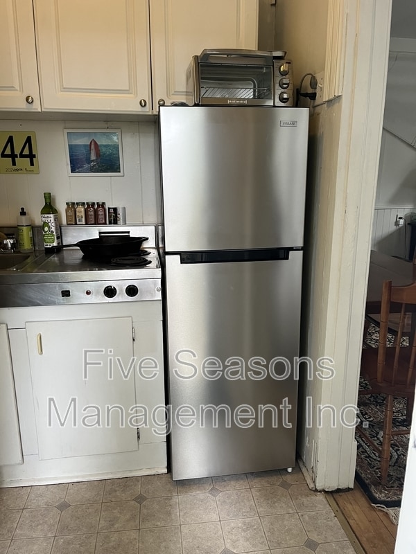 Photo - 134 Buell St