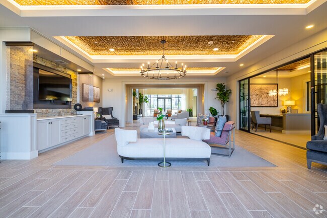 Oficina de arrendamiento - The Quinn at Anna