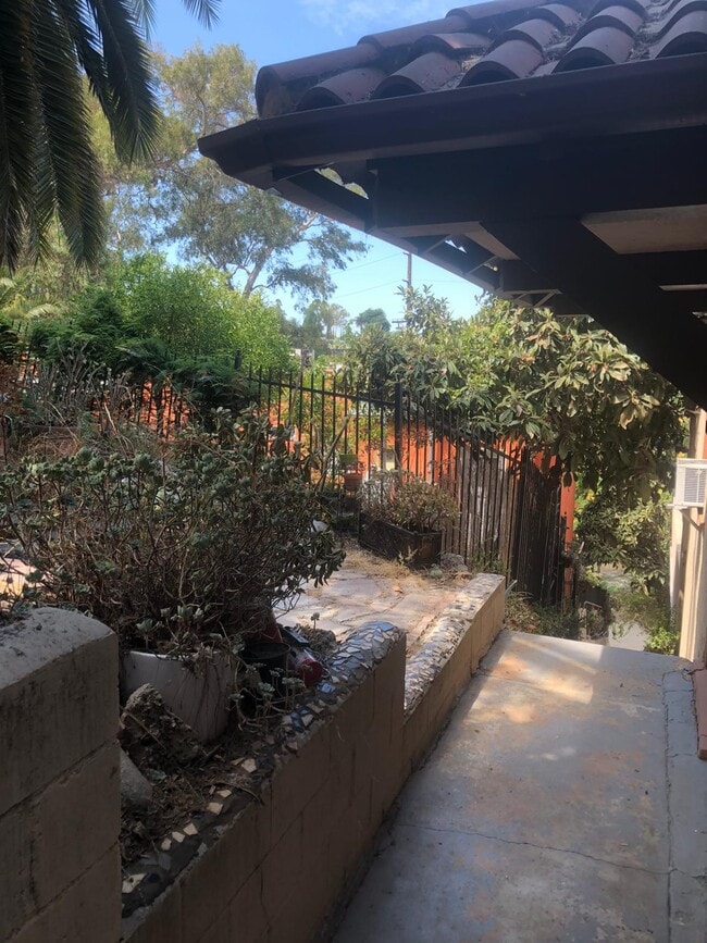 832 1/4 Laguna Ave Unidad 3