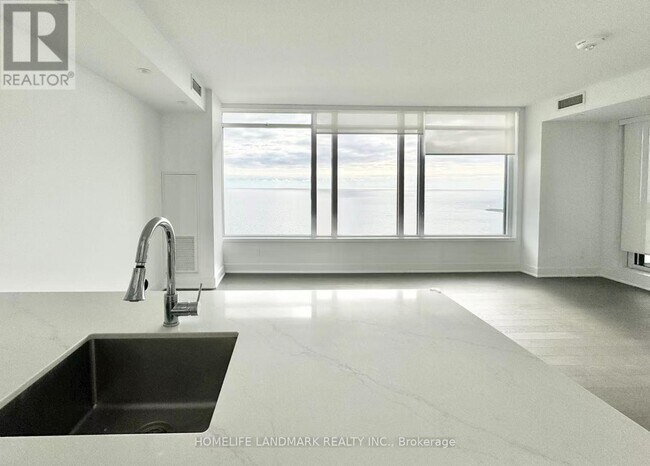 Photo - 1928 Lake Shore Blvd W Unit 3709