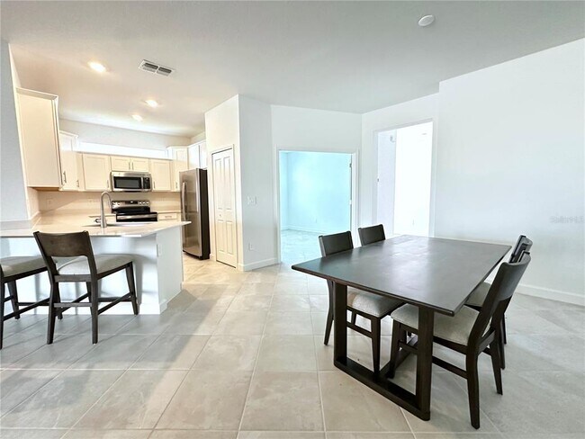 Photo - 8225 Shr Lk Dr