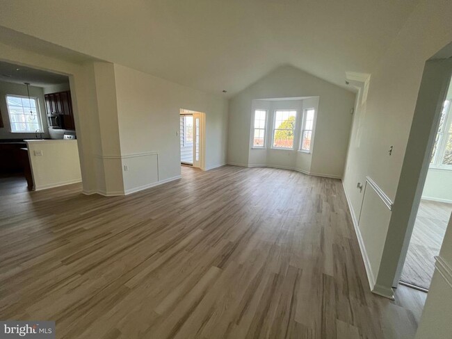 Photo - 1607 Hulnick Rd Townhome