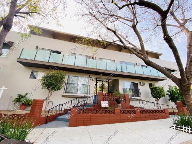 1211 N Ogden Dr - 1211 N Ogden Dr Apartments