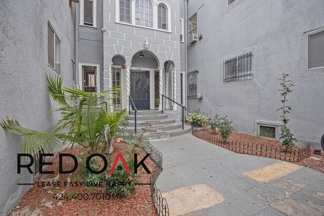 Photo - 290 Loma Dr Unit 206