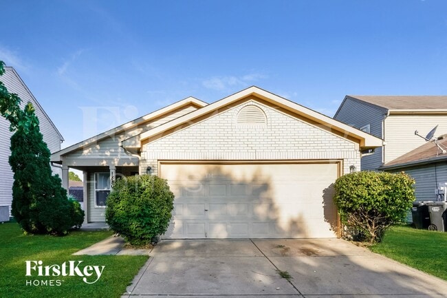 Building Photo - 1880 Long Lake Dr