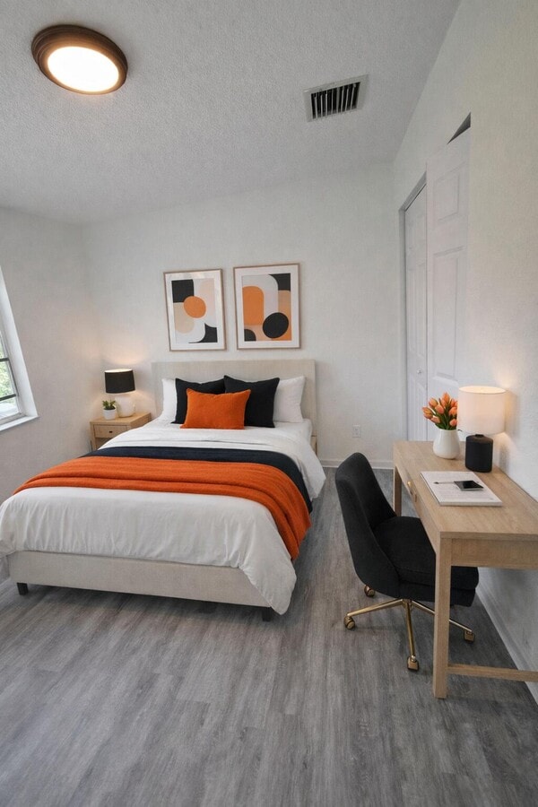 Photo - 2035 Nassau Dr